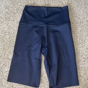 Aerie offline bike short